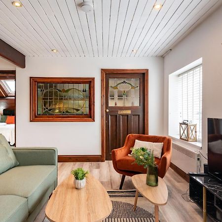 Madison House - Converted Church 5 Bed بونتيبول المظهر الخارجي الصورة